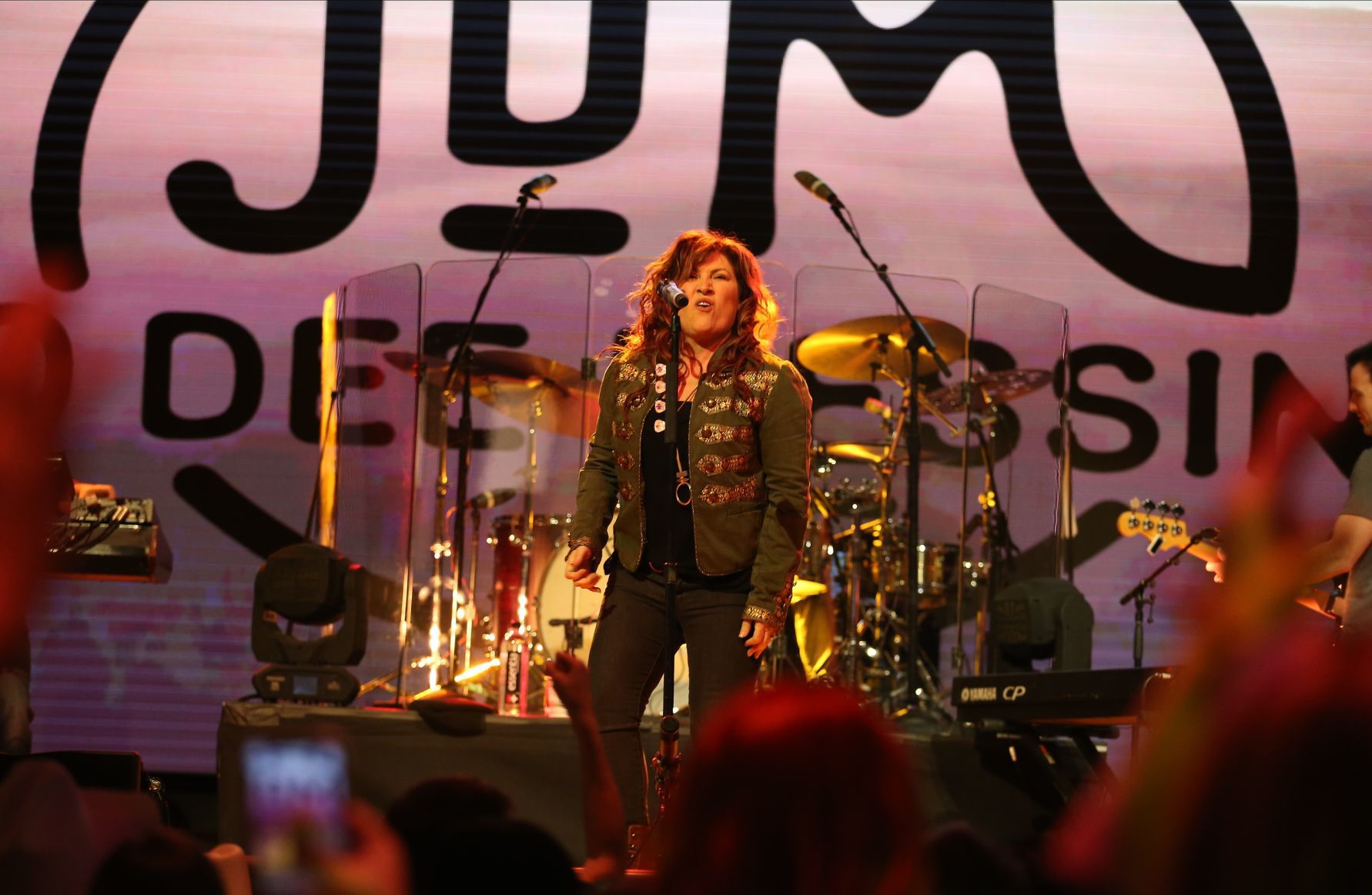 Jo Dee Messina